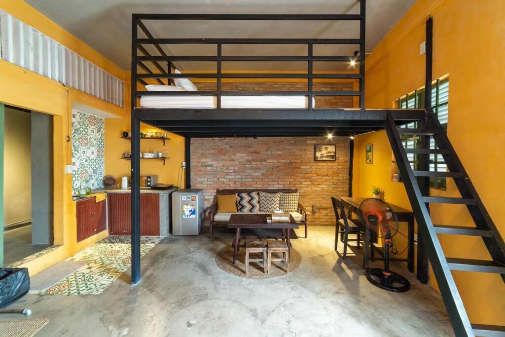 Stay&Chill - S.2: Cozy Studio 3 Minute Walk To Bui Vien Ho Chi Minh City Exterior photo